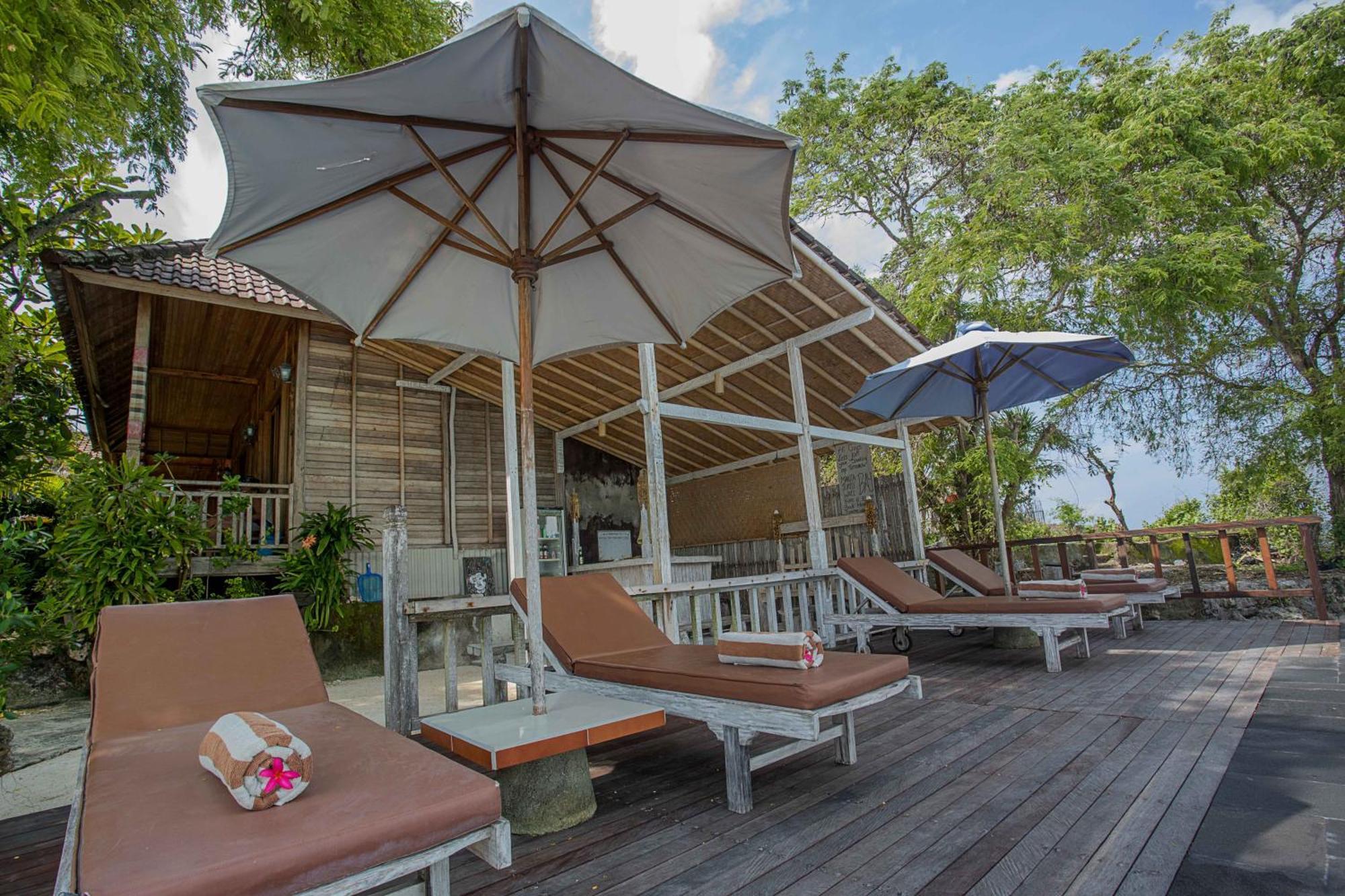 Wooden Beach Sunset Cottages نوسا ليمبونغان المظهر الخارجي الصورة