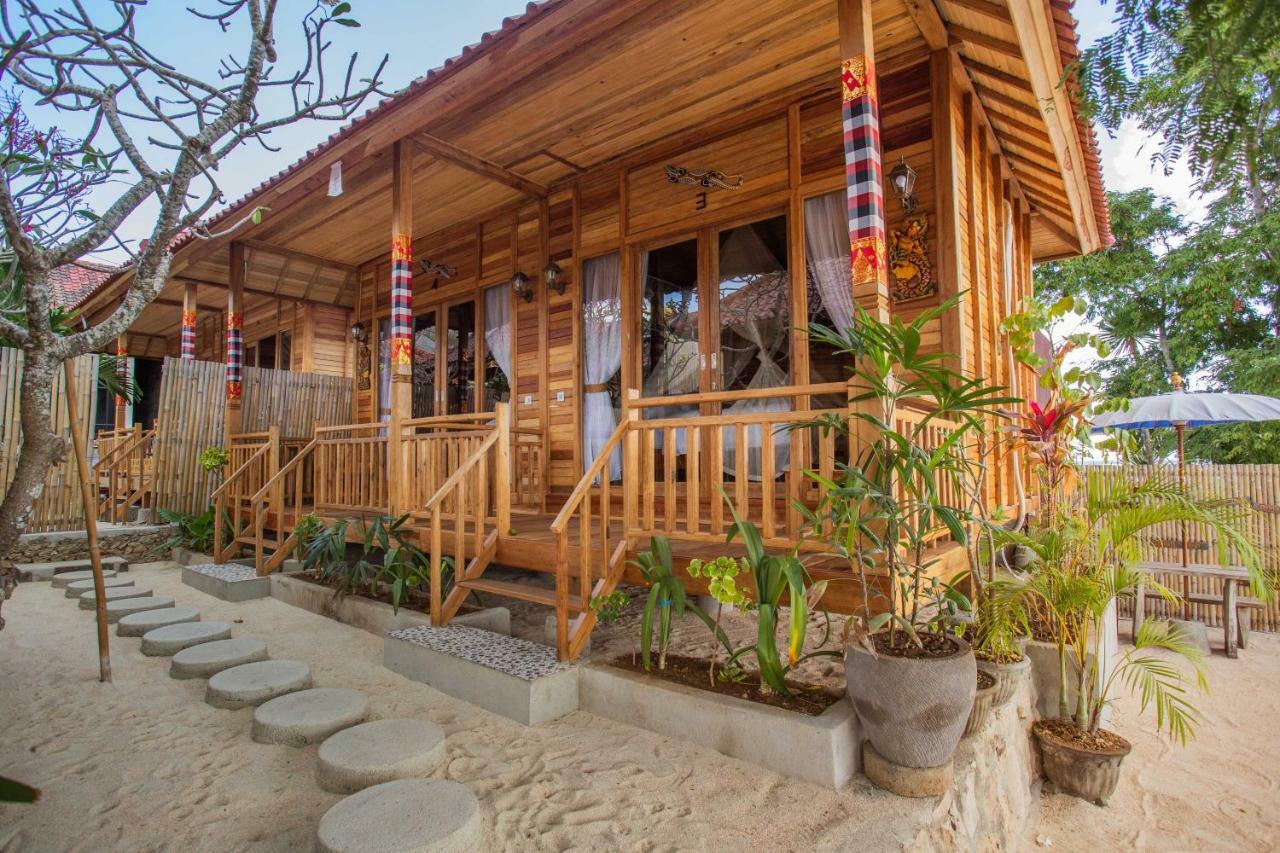 Wooden Beach Sunset Cottages نوسا ليمبونغان المظهر الخارجي الصورة